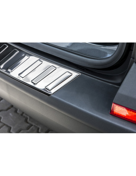 AVISA Rear bumper protector (fits to the version with one rear door) Volkswagen T6/T6.1 VI (2015-…) 