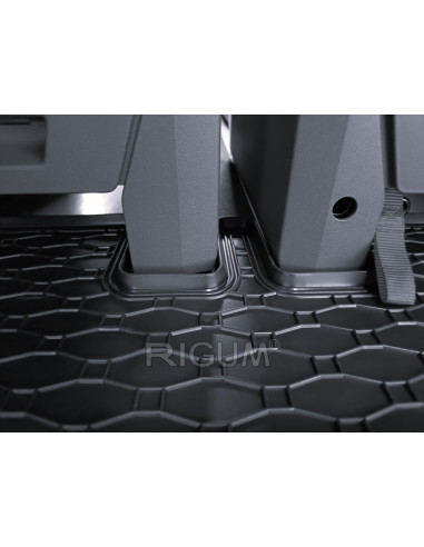 RIGUM Trunk rubber mat (L2) Volkswagen T7 Multivan (2021-...)